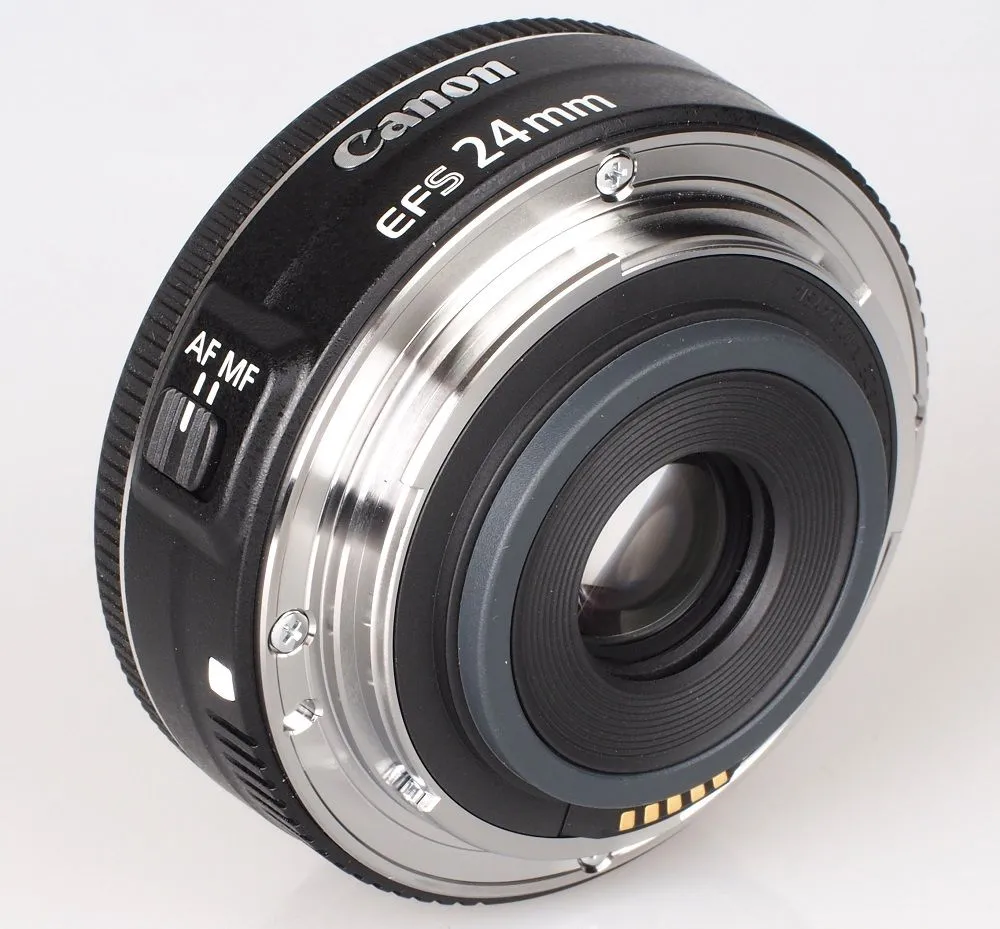 24mm STM Objektiv Canon EF-S f/2.8